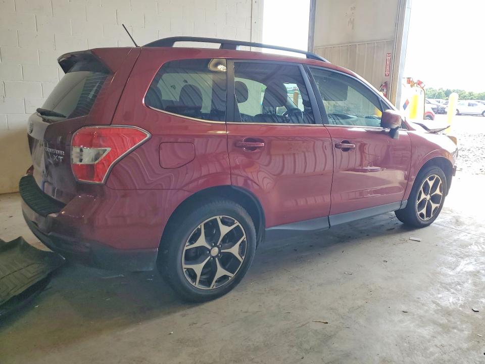 62757676 :رقم المزاد ، JF2SJGDC5FH806186 vin ، 2015 Subaru Forester مزاد بيع