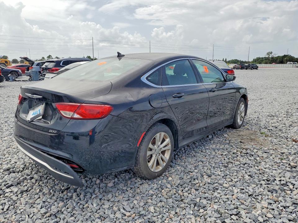 60850126 :رقم المزاد ، 1C3CCCAB6FN600236 vin ، 2015 Chrysler 200 مزاد بيع