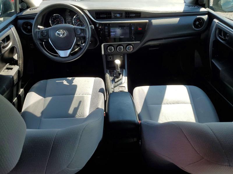 61527926 :رقم المزاد ، 2T1BURHE3JC019733 vin ، 2018 Toyota Corolla مزاد بيع