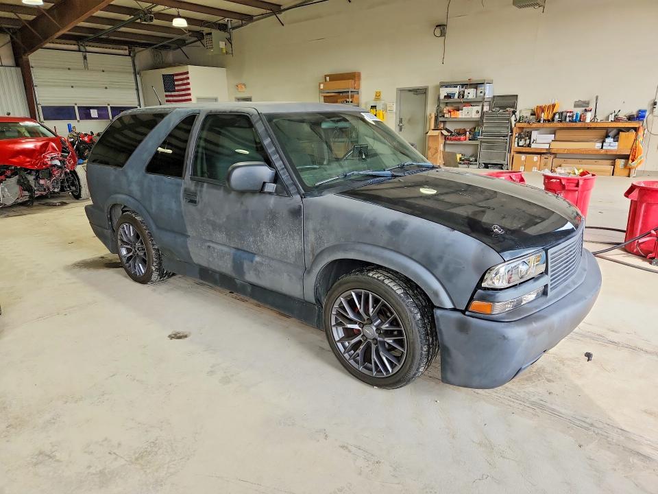 2004 Chevrolet Blazer მანქანა იყიდება აუქციონზე, vin: 1GNCT18X64K153897, აუქციონის ნომერი: 62699996