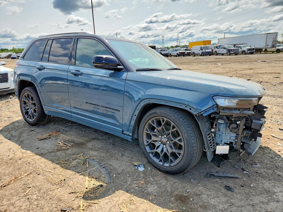 61618006 :رقم المزاد ، 1C4RJHER9T8554895 vin ، 2026 Jeep Grand Cherokee مزاد بيع