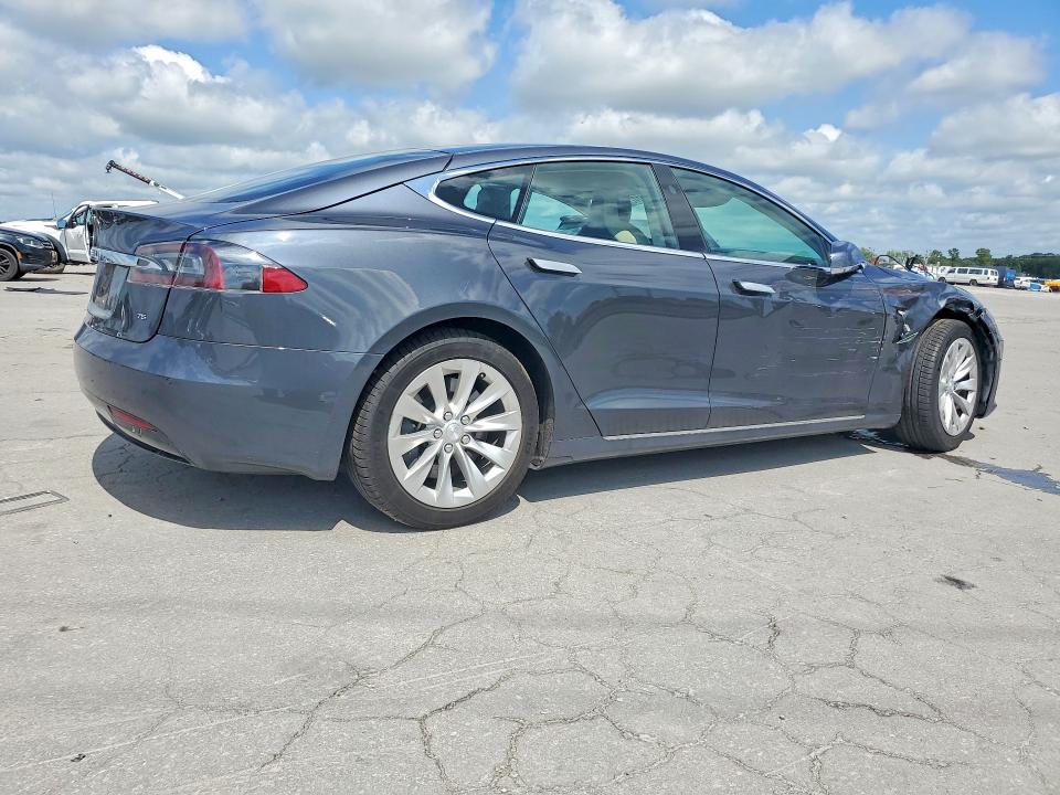 Aukcja sprzedaży 2017 Tesla Model S, vin: 5YJSA1E16HF203078, numer aukcji: 61727576