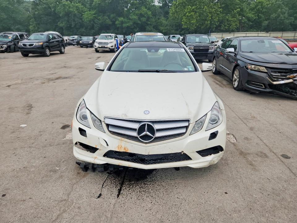 Продажа на аукционе авто 2010 Mercedes-benz E, vin: WDDKJ7CB1AF043598, номер лота: 61349096