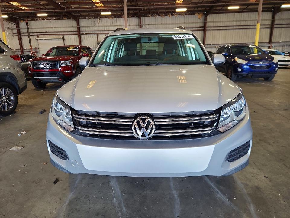 Aukcja sprzedaży 2018 Volkswagen Tiguan Limited, vin: WVGAV7AX3JK001395, numer aukcji: 61302156