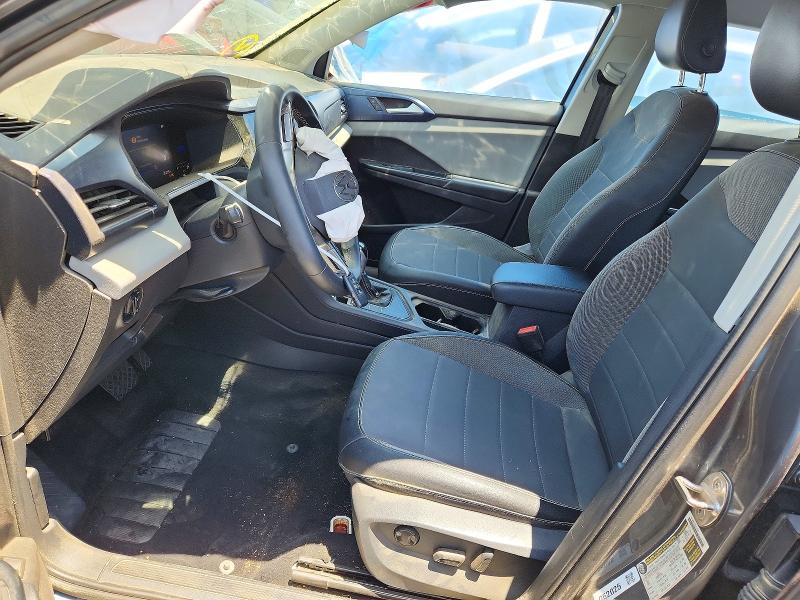 Продажа на аукционе авто 2022 Volkswagen Taos, vin: 3VVRX7B28NM066666, номер лота: 61933556