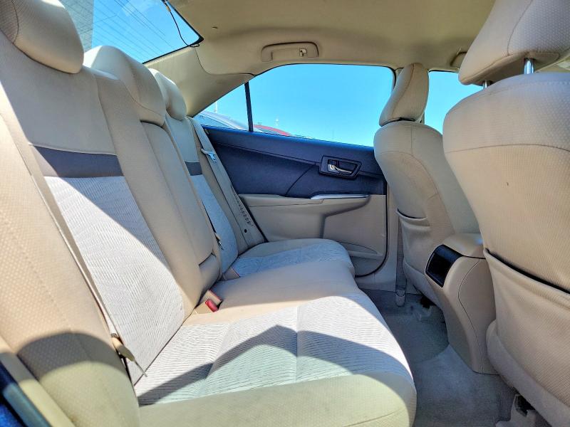 63231016 :رقم المزاد ، 4T1BD1FK1EU129209 vin ، 2014 Toyota Camry Hybrid مزاد بيع