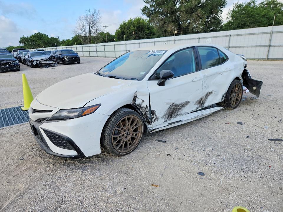 Продажа на аукционе авто 2024 Toyota Camry, vin: 4T1G11AK5RU214985, номер лота: 59638646