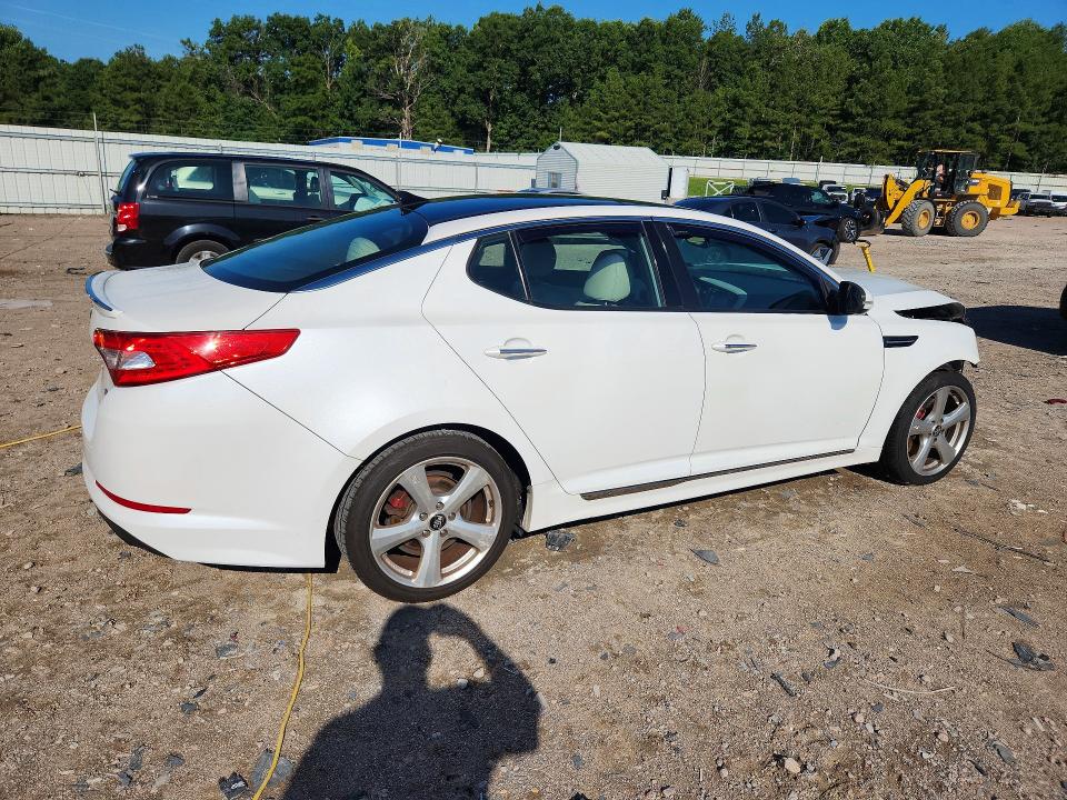 2013 Kia Optima მანქანა იყიდება აუქციონზე, vin: 5XXGR4A62DG218329, აუქციონის ნომერი: 60885296