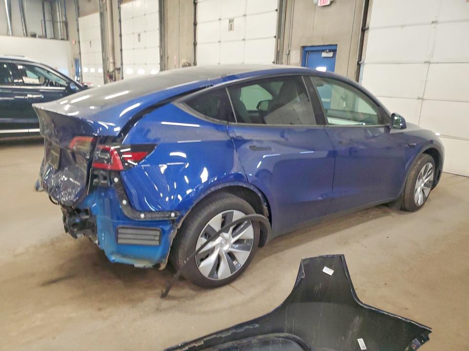 2024 Tesla Model Y მანქანა იყიდება აუქციონზე, vin: 7SAYGDEE2RA249022, აუქციონის ნომერი: 60916316