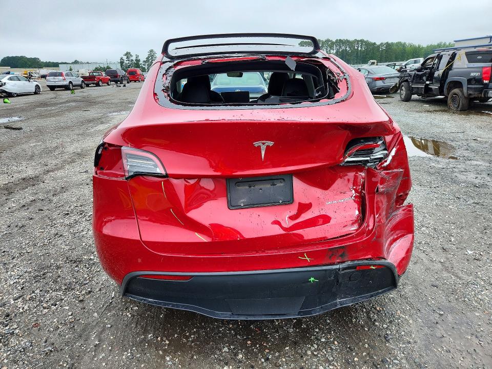 Auction sale of the 2023 Tesla Model Y, vin: 7SAYGDEE5PF596893, lot number: 61704696