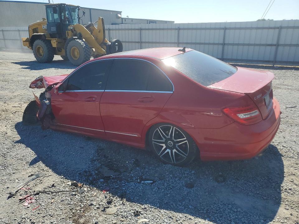 2013 Mercedes-benz C მანქანა იყიდება აუქციონზე, vin: WDDGF8AB4DA776391, აუქციონის ნომერი: 60559226