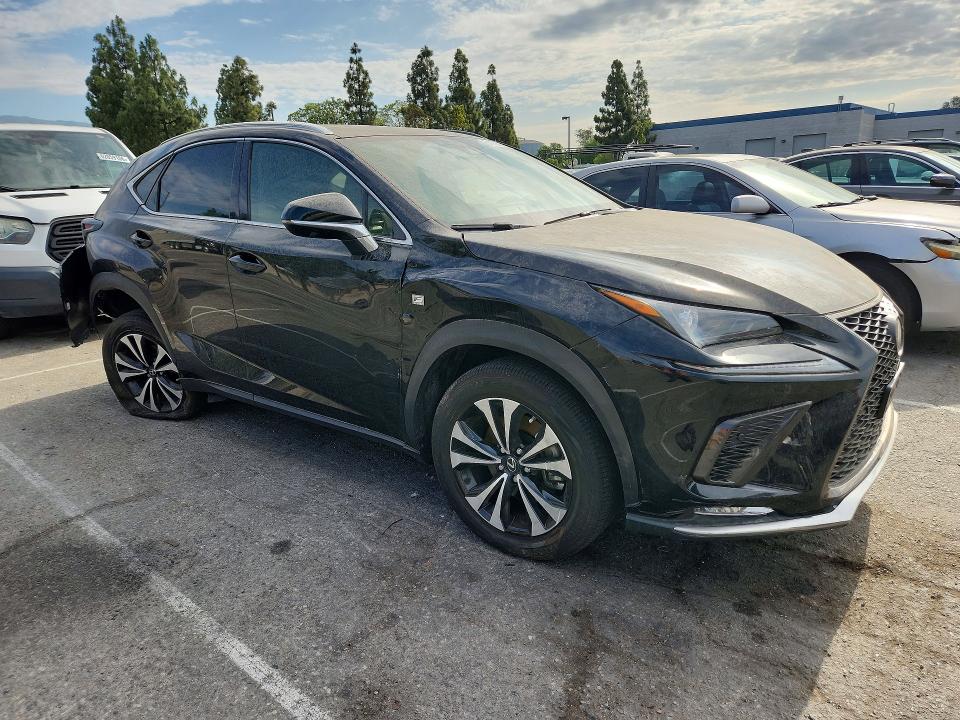 Продажа на аукционе авто 2021 Lexus Nx 300, vin: JTJSARBZ5M2187751, номер лота: 61976456