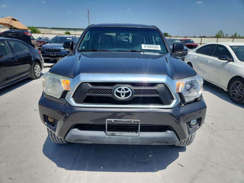 61944586 :رقم المزاد ، 5TFJU4GN6FX087775 vin ، 2015 Toyota Tacoma مزاد بيع