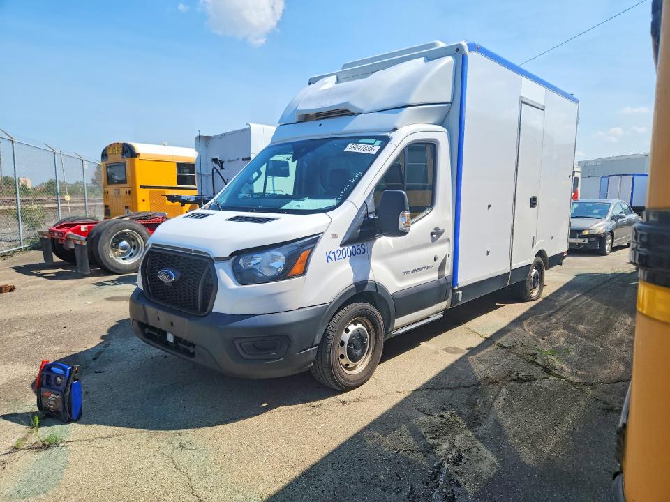 59847886 :رقم المزاد ، 1FDBW5Z80LKA83401 vin ، 2020 Ford Transit مزاد بيع