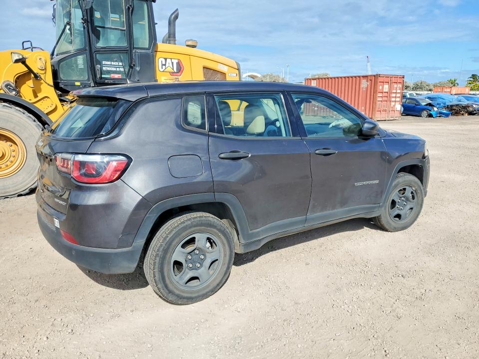 Продажа на аукционе авто 2018 Jeep Compass, vin: 3C4NJCAB8JT215005, номер лота: 62306196