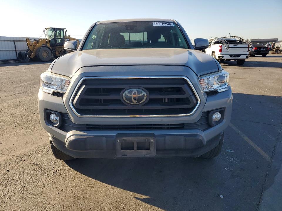 60970946 :رقم المزاد ، 3TMAZ5CN6MM151085 vin ، 2021 Toyota Tacoma مزاد بيع