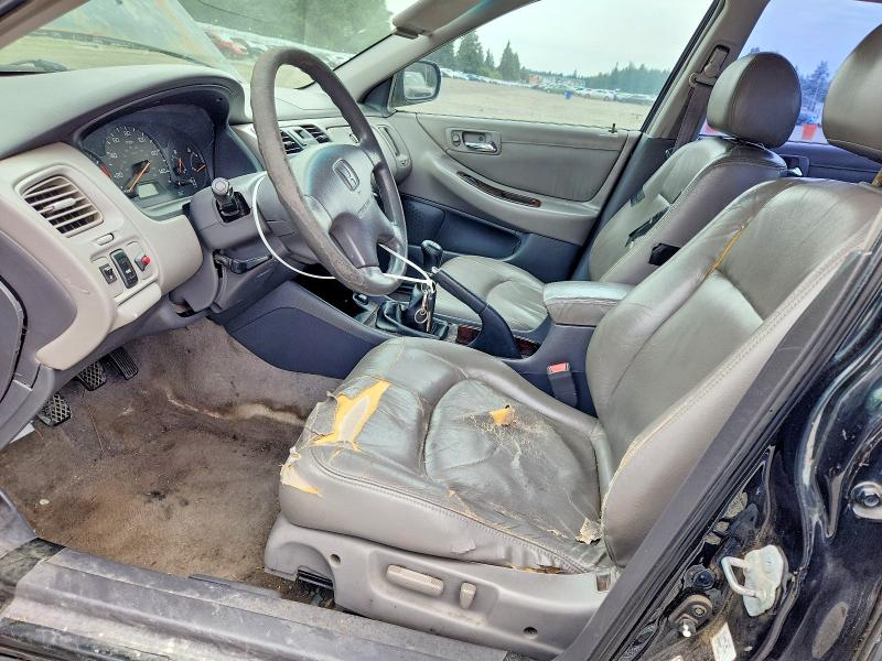 61749506 :رقم المزاد ، 1HGCG55471A023340 vin ، 2001 Honda Accord مزاد بيع
