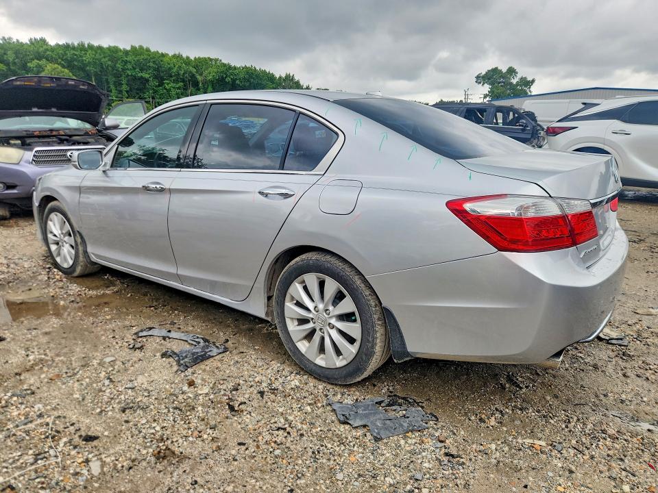 Продажа на аукционе авто 2013 Honda Accord, vin: 1HGCR3F81DA040221, номер лота: 59821856