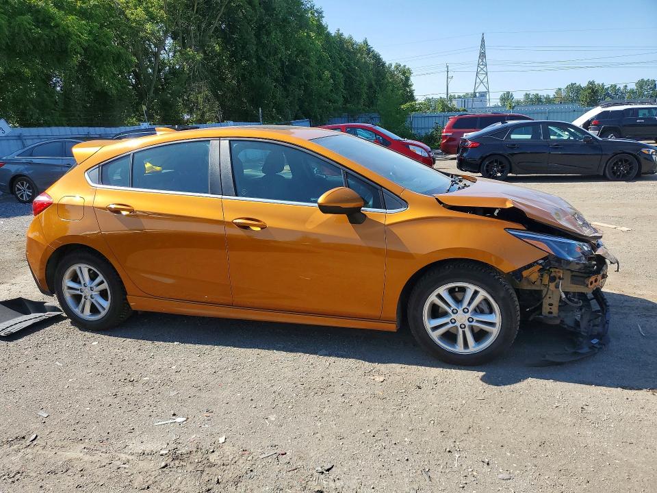 62252256 :رقم المزاد ، 3G1BE6SMXHS580786 vin ، 2017 Chevrolet Cruze مزاد بيع