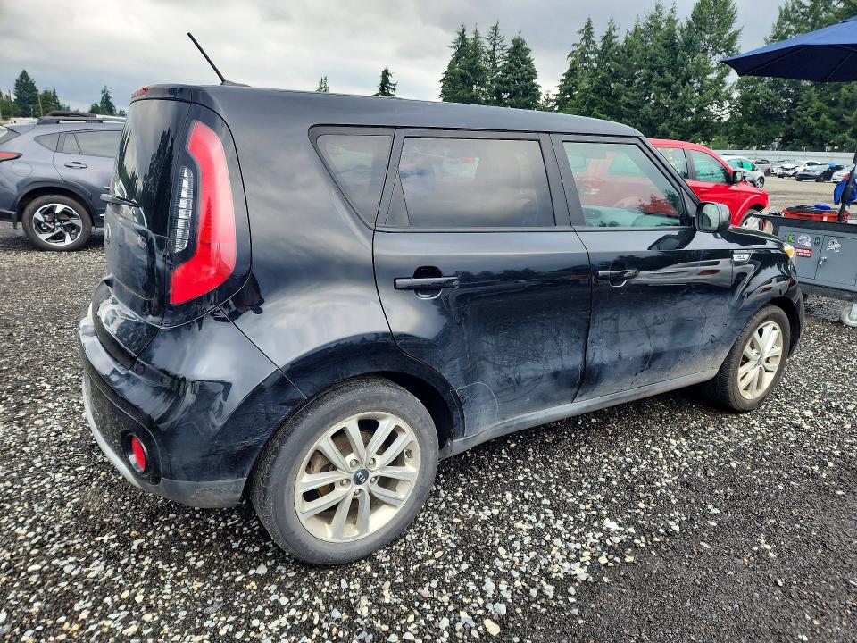 Продажа на аукционе авто 2017 Kia Soul, vin: KNDJP3A57H7446581, номер лота: 61382436