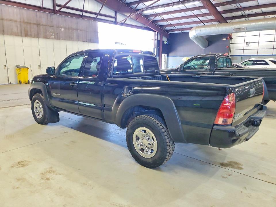Auction sale of the 2015 Toyota Tacoma, vin: 5TFUU4EN2FX125065, lot number: 62753456