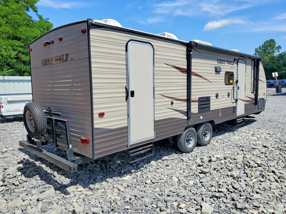 59819406 :رقم المزاد ، 4X4TCKB21GK034178 vin ، 2016 Frrv Trailer مزاد بيع