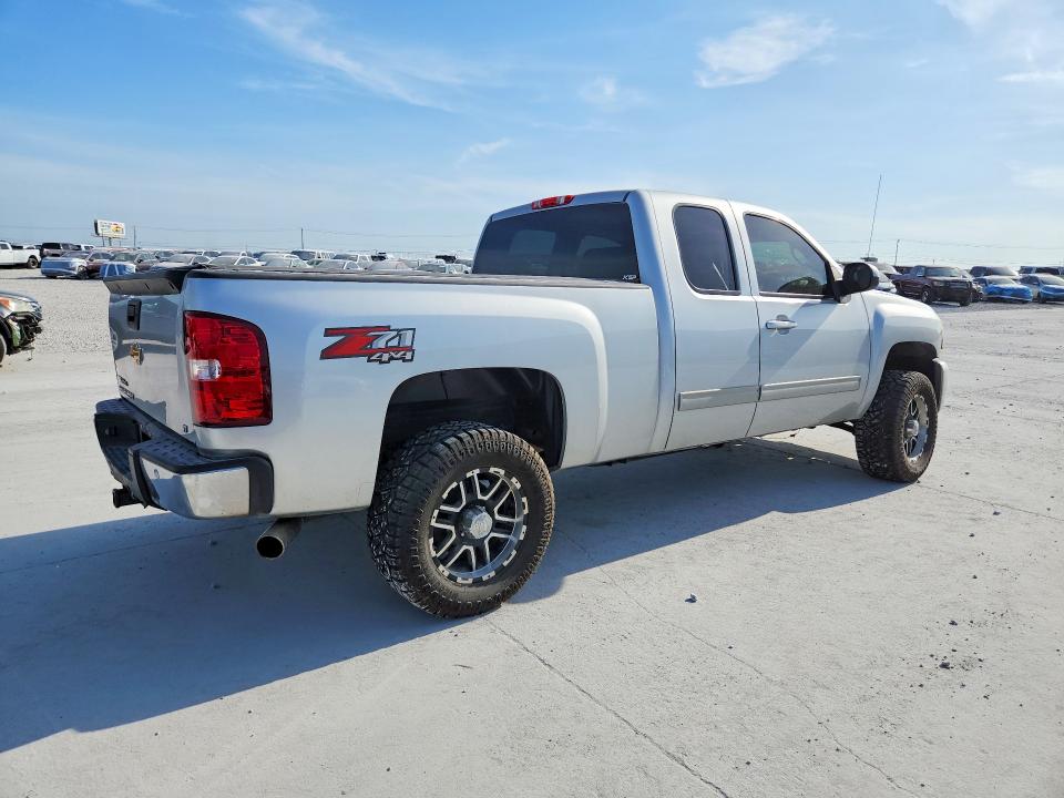 61329676 :رقم المزاد ، 1GCRKSE74CZ156755 vin ، 2012 Chevrolet Silverado مزاد بيع