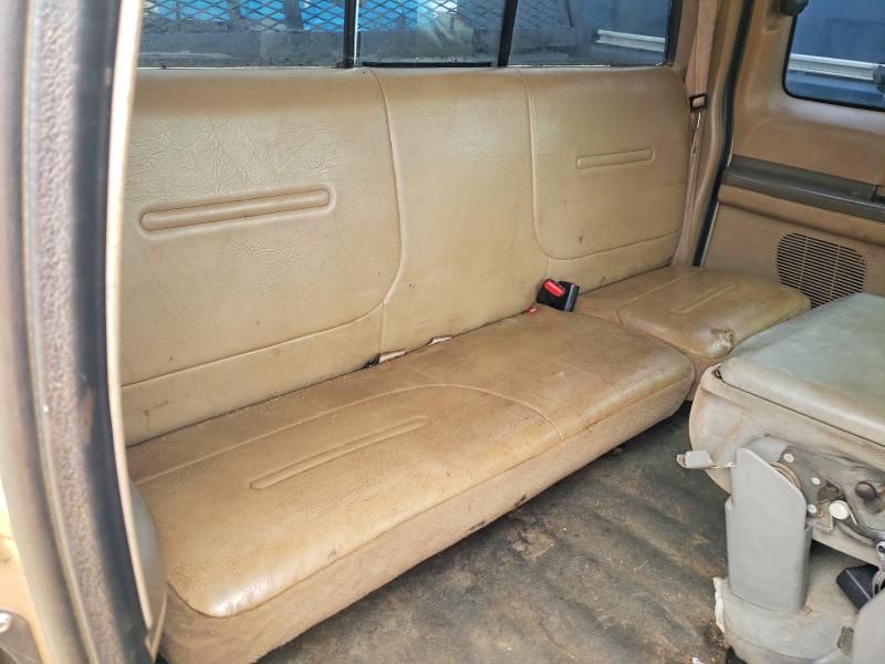 Продажа на аукционе авто 2000 Ford F350, vin: 1FTWX33F7YEB52492, номер лота: 61551846