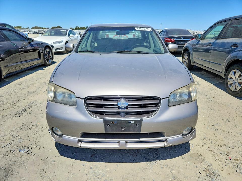2001 Nissan Maxima მანქანა იყიდება აუქციონზე, vin: JN1CA31A21T107766, აუქციონის ნომერი: 60860616