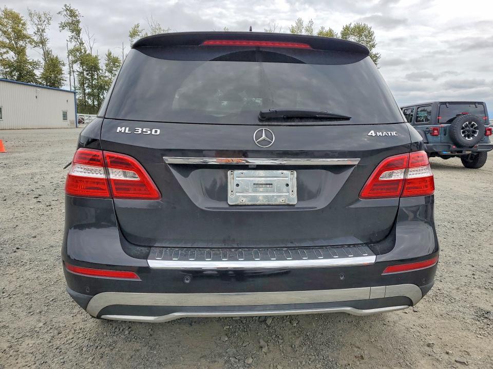 61197106 :رقم المزاد ، 4JGDA5HBXDA177037 vin ، 2013 Mercedes-benz Ml مزاد بيع