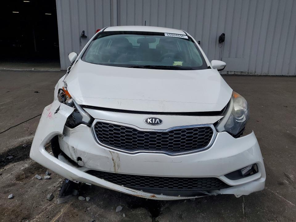 60868696 :رقم المزاد ، KNAFK5A8XG5588781 vin ، 2016 Kia Forte مزاد بيع