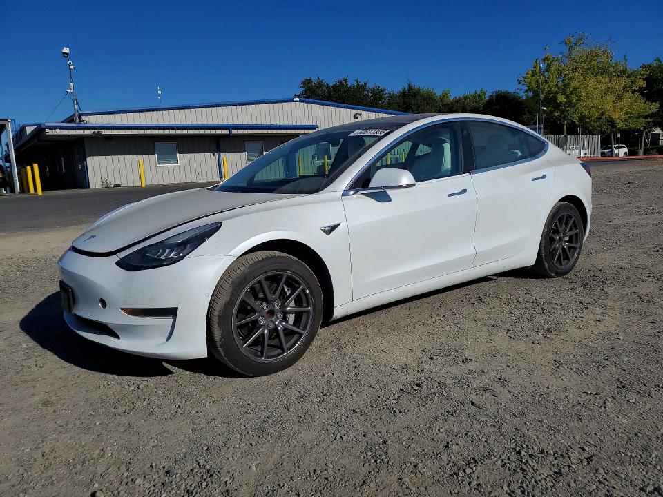 Продажа на аукционе авто 2020 Tesla Model 3, vin: 5YJ3E1EAXLF599095, номер лота: 60611806