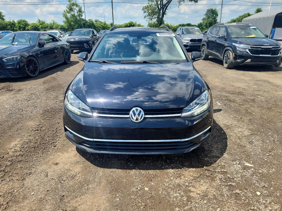 60444486 :رقم المزاد ، 3VW117AU8KM506622 vin ، 2019 Volkswagen Golf Sportwagen مزاد بيع