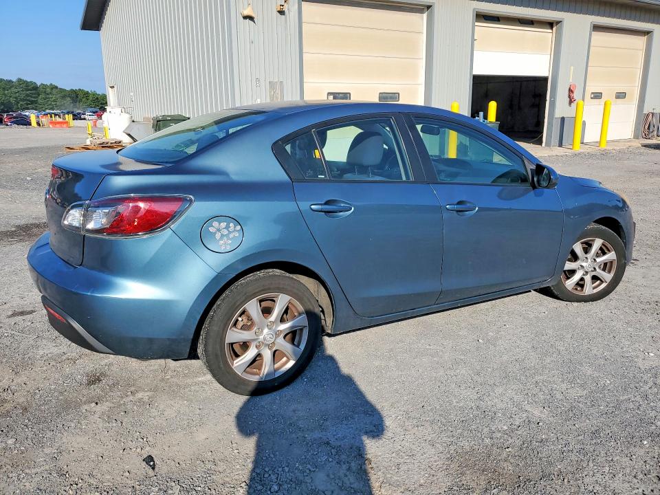 Продажа на аукционе авто 2011 Mazda 3, vin: JM1BL1VG6B1378204, номер лота: 62932886