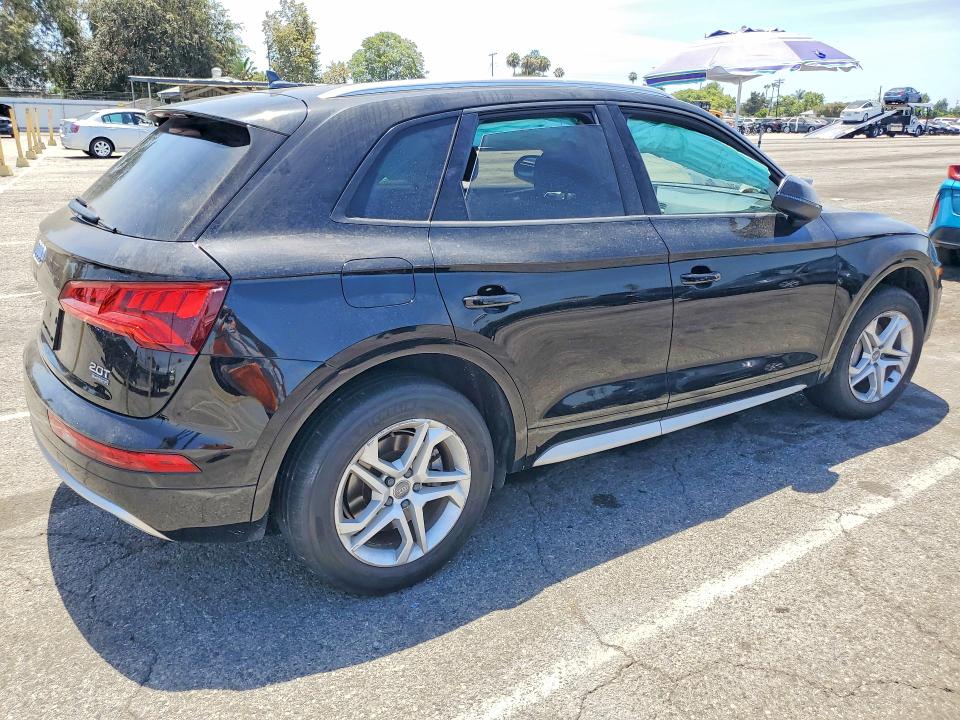 Продажа на аукционе авто 2018 Audi Q5, vin: WA1ANAFY9J2006954, номер лота: 62454226