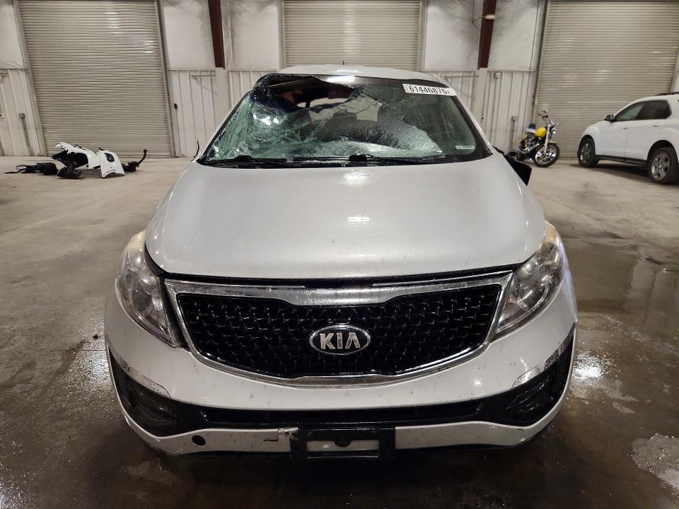 61446876 :رقم المزاد ، KNDPBCAC4G7802796 vin ، 2016 Kia Sportage مزاد بيع
