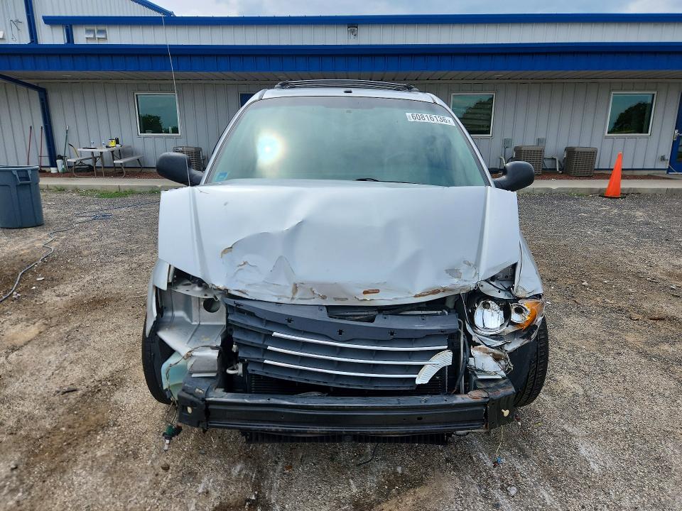 60816136 :رقم المزاد ، 2A8GP64L87R359252 vin ، 2007 Chrysler Town & Country مزاد بيع