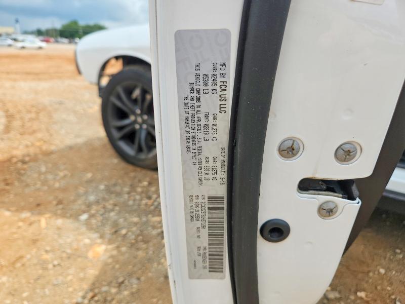 60697206 :رقم المزاد ، 2C3CDZBT8JH271290 vin ، 2018 Dodge Challenger مزاد بيع