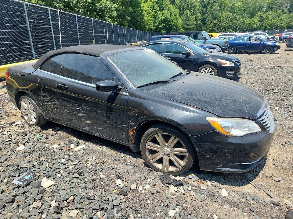 2012 Chrysler 200 მანქანა იყიდება აუქციონზე, vin: 1C3BCBEB1CN121668, აუქციონის ნომერი: 61036556