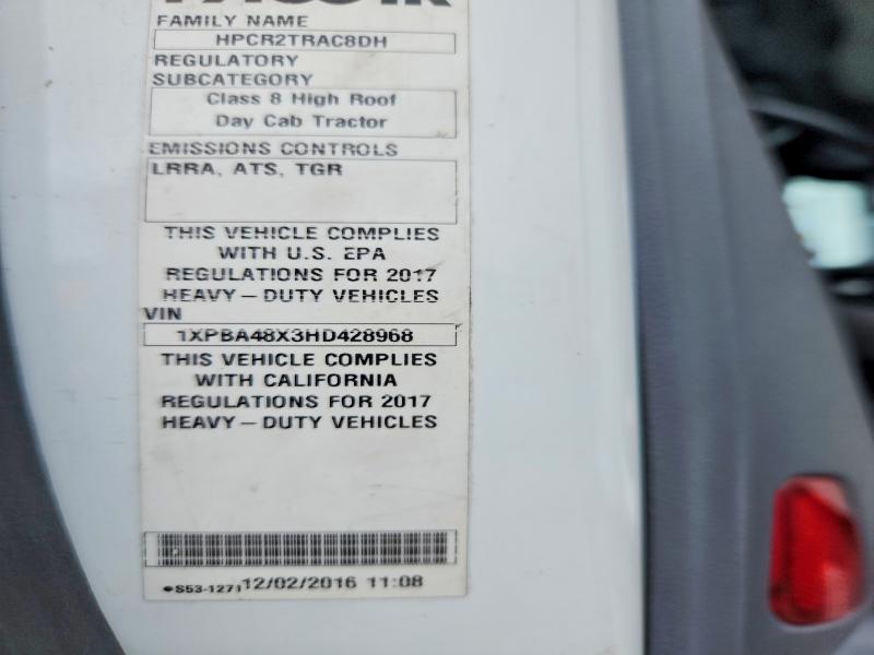 Продаж на аукціоні авто 2017 Peterbilt 579, vin: 1XPBA48X3HD428968, номер лоту: 61967826