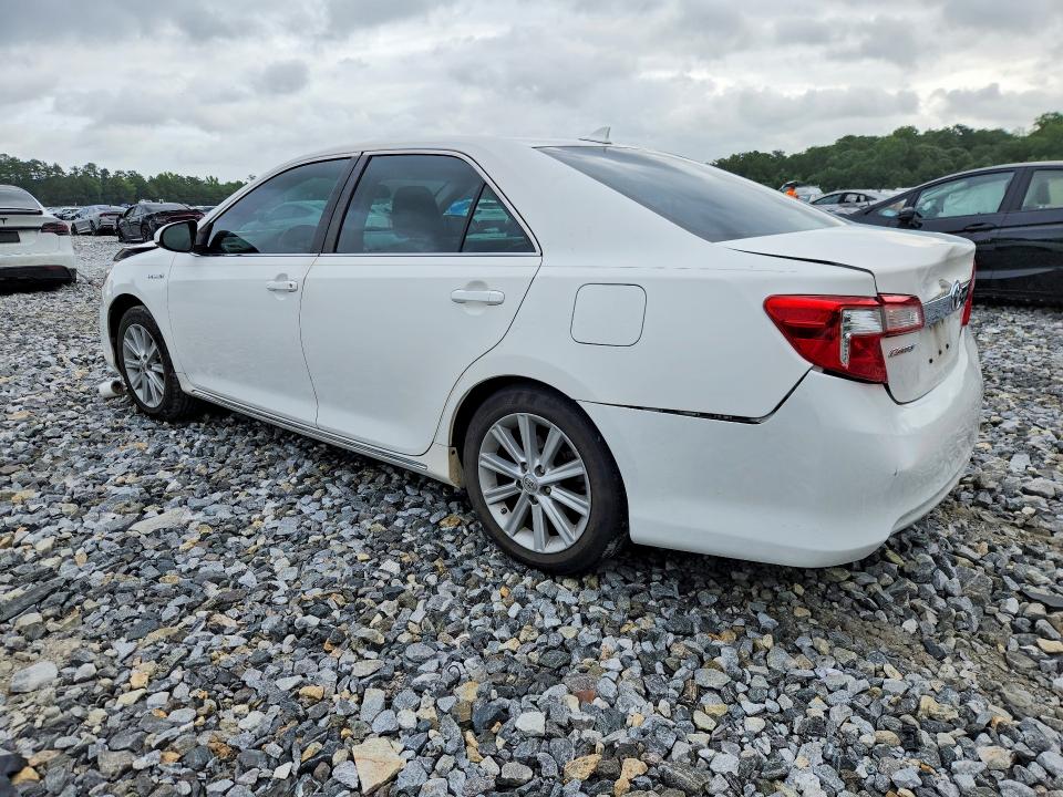 2014 Toyota Camry Hybrid მანქანა იყიდება აუქციონზე, vin: 4T1BD1FK3EU117045, აუქციონის ნომერი: 62075456