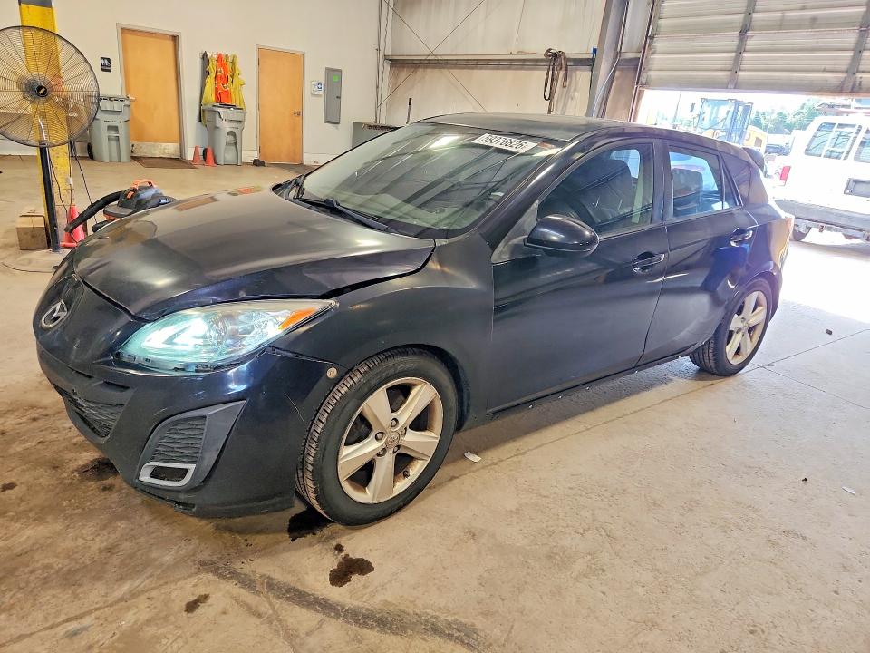 59376826 :رقم المزاد ، JM1BL1M68B1453719 vin ، 2011 Mazda 3 مزاد بيع