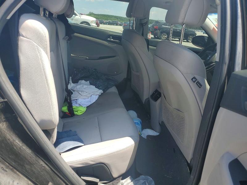 Продажа на аукционе авто 2018 Hyundai Tucson, vin: KM8J33A21JU809400, номер лота: 63503606