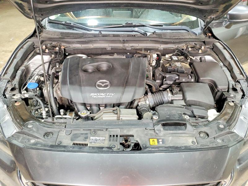 60777616 :رقم المزاد ، 3MZBN1V39JM252621 vin ، 2018 Mazda 3 مزاد بيع