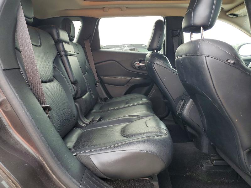 62392486 :رقم المزاد ، 1C4PJLDS4EW185215 vin ، 2014 Jeep Cherokee مزاد بيع