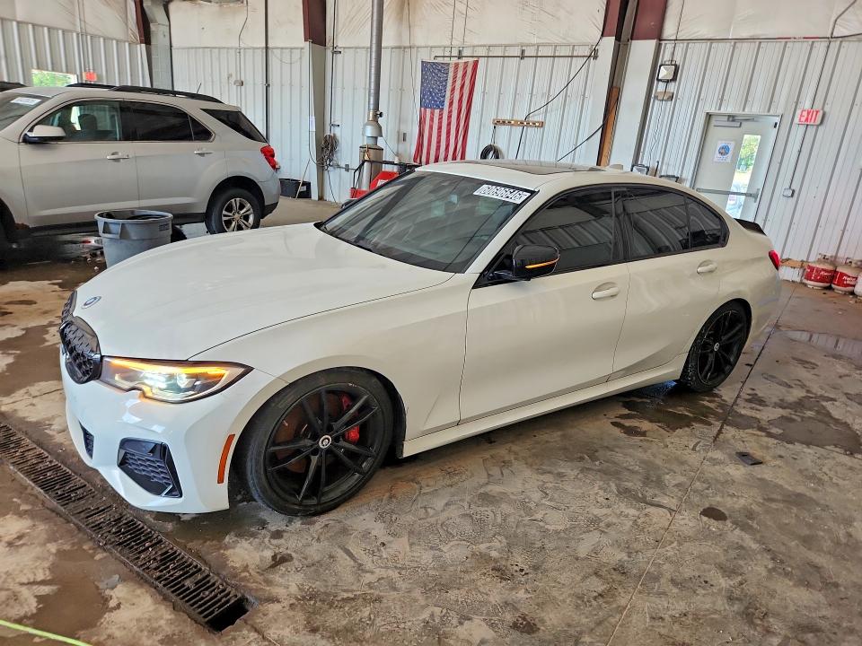 60696646 :رقم المزاد ، 3MW5U9J0XM8B61011 vin ، 2021 Bmw M340xi مزاد بيع