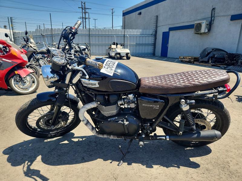 58536116 :رقم المزاد ، SMT910K13GT729811 vin ، 2016 Triumph Motorcycle Bonneville مزاد بيع