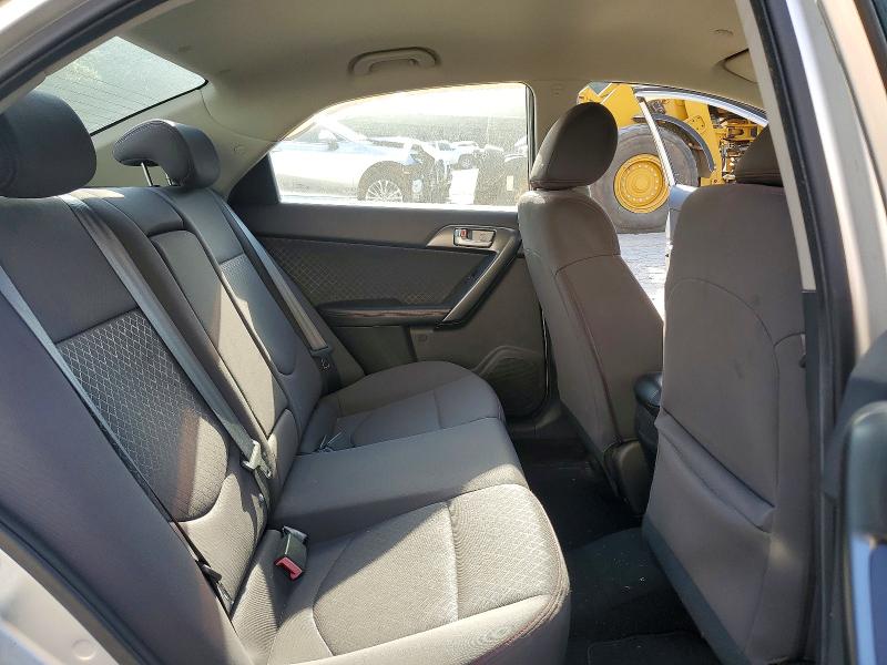 2010 Kia Forte მანქანა იყიდება აუქციონზე, vin: KNAFW4A37A5288481, აუქციონის ნომერი: 61375646
