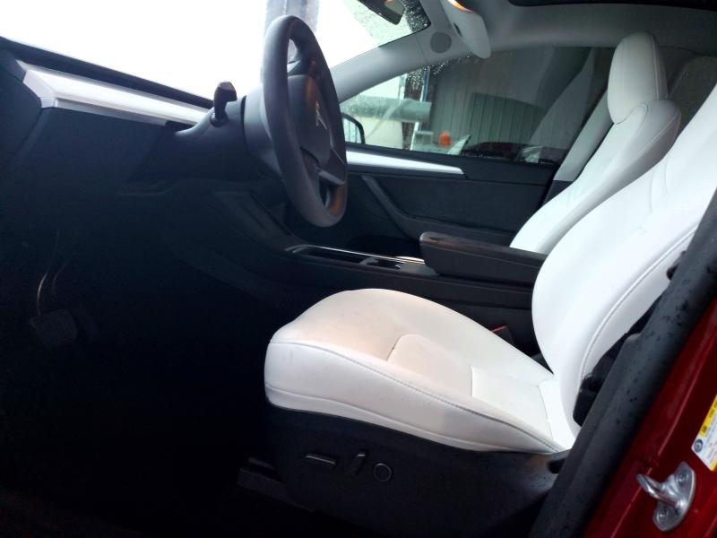 2024 Tesla Model Y მანქანა იყიდება აუქციონზე, vin: 7SAYGDEE1RA257029, აუქციონის ნომერი: 61310656