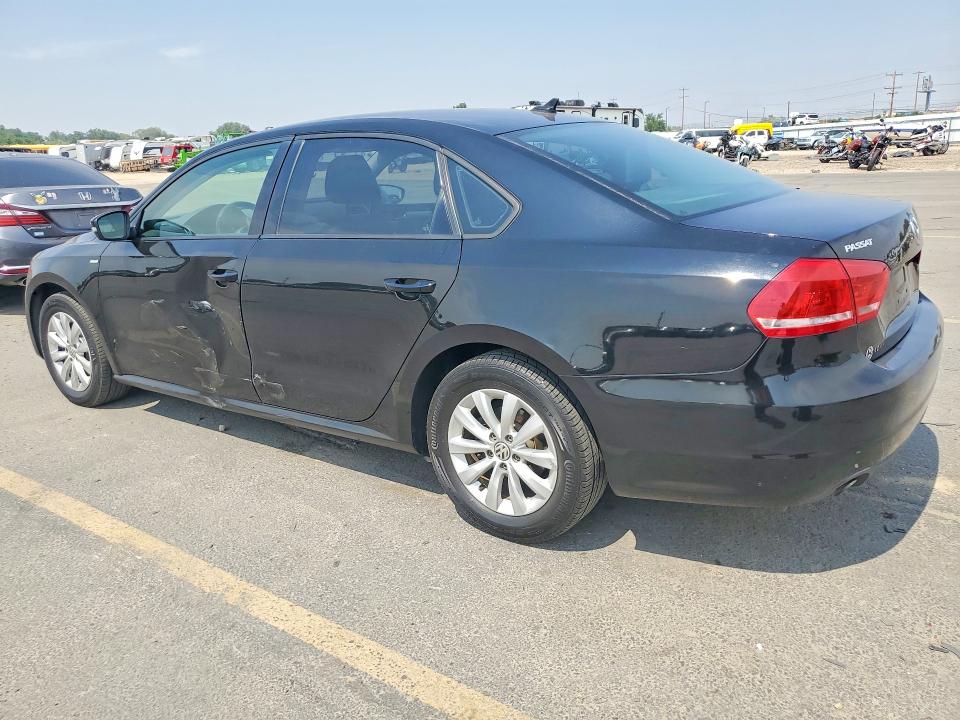 2014 Volkswagen Passat მანქანა იყიდება აუქციონზე, vin: 1VWAT7A36EC071297, აუქციონის ნომერი: 62246656